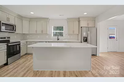 224 Meadow Oaks Drive, Statesville, NC 28625 - Photo 7