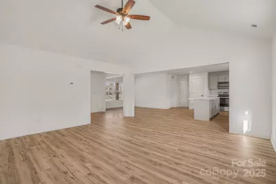 224 Meadow Oaks Drive, Statesville, NC 28625 - Photo 11