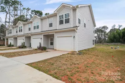 916 S Battleground Avenue #4, Kings Mountain, NC 28086 - Photo 3