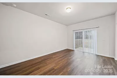 916 S Battleground Avenue #4, Kings Mountain, NC 28086 - Photo 7