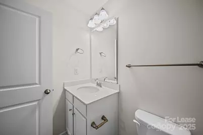 916 S Battleground Avenue #4, Kings Mountain, NC 28086 - Photo 15