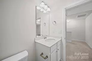 916 S Battleground Ave, Kings Mountain, NC 28086 - Photo 17