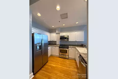 127 N Tryon Street #608, Charlotte, NC 28202 - Photo 7