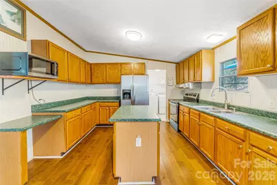 140 Crows Nest Road, Hendersonville, NC 28791 - Photo 9