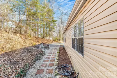 140 Crows Nest Road, Hendersonville, NC 28791 - Photo 27