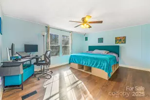 140 Crows Nest Rd, Hendersonville, NC 28791 - Photo 15