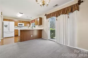 2154 Mallard Green Pl, Charlotte, NC 28262 - Photo 7