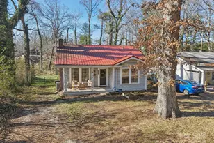 136 Half Cir Ln, Hendersonville, NC 28791 - Photo 31