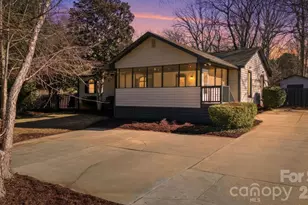 21326 Sandy Cove Rd, Cornelius, NC 28031 - Photo 1