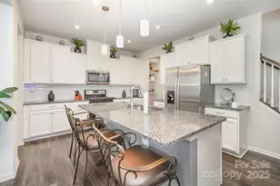 11122 Chalkbark Ln, Charlotte, NC 28262 - Photo 13