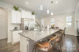 11122 Chalkbark Ln, Charlotte, NC 28262 - Photo 15