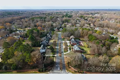 5125 Belicourt Drive, Charlotte, NC 28277 - Photo 47