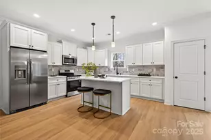 12106 Charing Grove Ln, Charlotte, NC 28273 - Photo 7