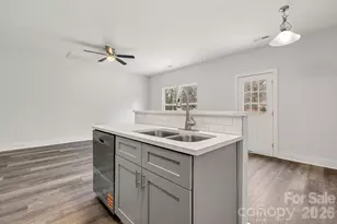 1212 Patterson St, Shelby, NC 28152 - Photo 7