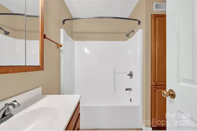 5609 Linville Drive, Hickory, NC 28602 - Photo 13