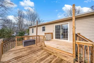 5609 Linville Dr, Hickory, NC 28602 - Photo 19