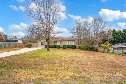 5609 Linville Drive, Hickory, NC 28602 - Photo 3