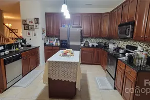 2102 Big Pine Dr, Matthews, NC 28105 - Photo 7