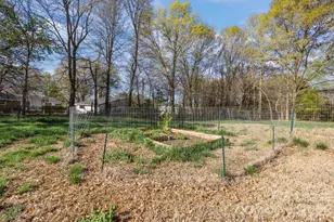 409 Kickapoo Ave, Gastonia, NC 28056 - Photo 23