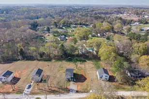 409 Kickapoo Ave, Gastonia, NC 28056 - Photo 5