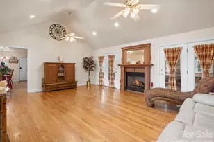 92 Rodaeo Dr, Columbus, NC 28722 - Photo 23