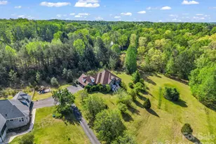 92 Rodaeo Dr, Columbus, NC 28722 - Photo 25
