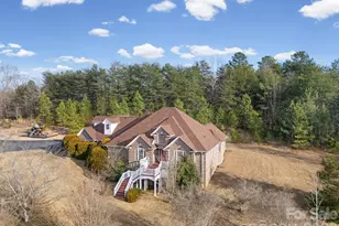 92 Rodaeo Dr, Columbus, NC 28722 - Photo 5