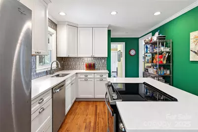 109 Mountain Street, Black Mountain, NC 28711 - Photo 15