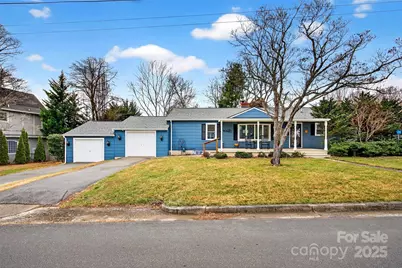 109 Mountain Street, Black Mountain, NC 28711 - Photo 1