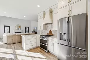 7534 Thorn Creek Ln, Tega Cay, SC 29708 - Photo 7