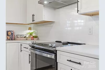 19810 Schooner Drive, Cornelius, NC 28031 - Photo 9