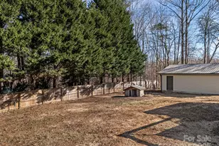 815 Peniel Rd, Columbus, NC 28722 - Photo 37