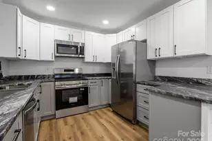 815 Peniel Rd, Columbus, NC 28722 - Photo 3