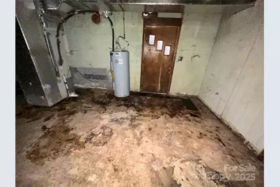 2330 40th Avenue Court NE, Hickory, NC 28601 - Photo 13