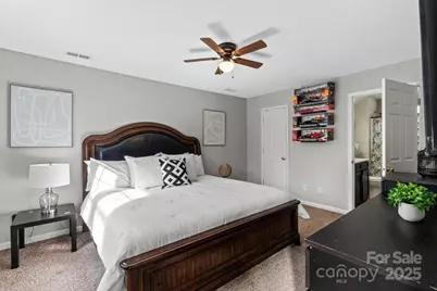 4633 Brandie Glen Road, Charlotte, NC 28269 - Photo 13