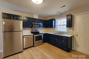 1247 Forest Park Dr, Kannapolis, NC 28083 - Photo 5