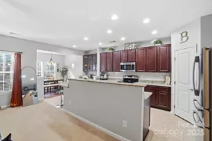 16635 Crimson Sargent Dr, Charlotte, NC 28213 - Photo 9