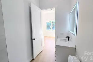 45 Richland St, Waynesville, NC 28786 - Photo 17