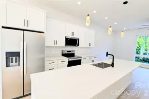 45 Richland St, Waynesville, NC 28786 - Photo 7