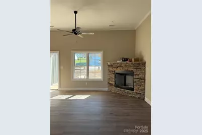 4932 Southview Drive, Hickory, NC 28602 - Photo 13