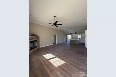 4932 Southview Drive, Hickory, NC 28602 - Photo 5