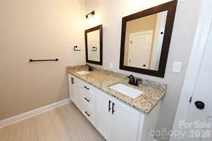 4932 Southview Dr, Hickory, NC 28602 - Photo 15