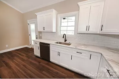 4932 Southview Drive, Hickory, NC 28602 - Photo 29