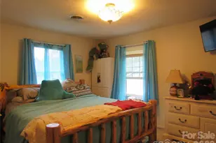 19 Westminster Dr, Asheville, NC 28804 - Photo 13