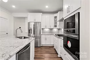 3935 Ctr Pl Dr, Harrisburg, NC 28075 - Photo 9