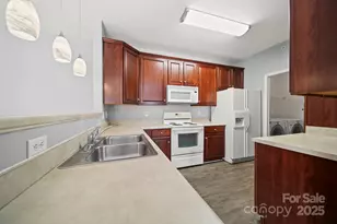 17113 Doe Valley Ct, Cornelius, NC 28031 - Photo 7