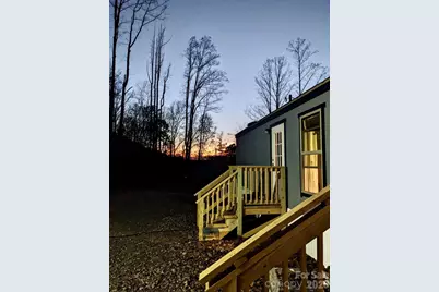 2828 E Pine Street, Mount Airy, NC 27030 - Photo 13