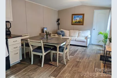 2828 E Pine Street, Mount Airy, NC 27030 - Photo 17