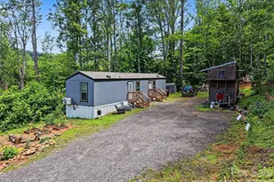 2828 E Pine St, Mount Airy, NC 27030 - Photo 41