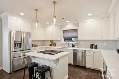 1044 Lunsford Place, Charlotte, NC 28205 - Photo 17